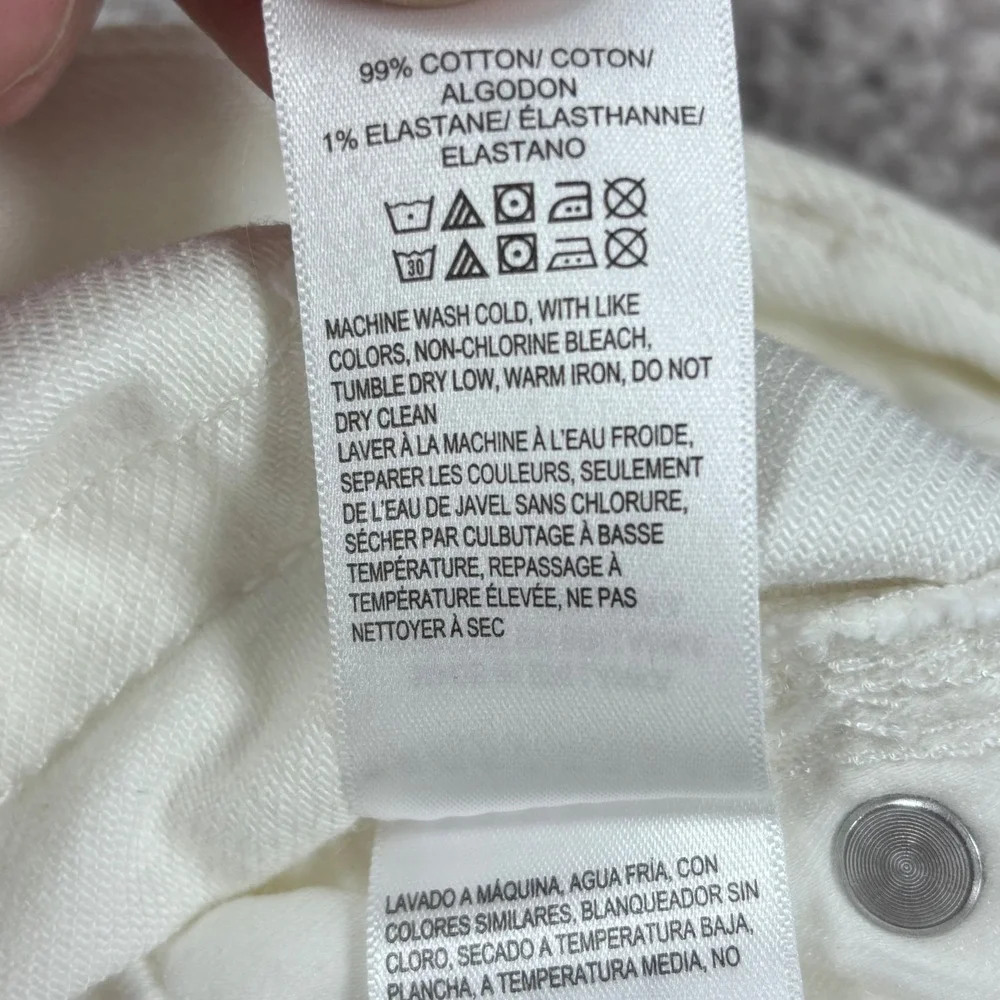 Lucky‎ Brand Drew Mom Jean White Distressed High Rise Button Fly Size 6/28 NEW